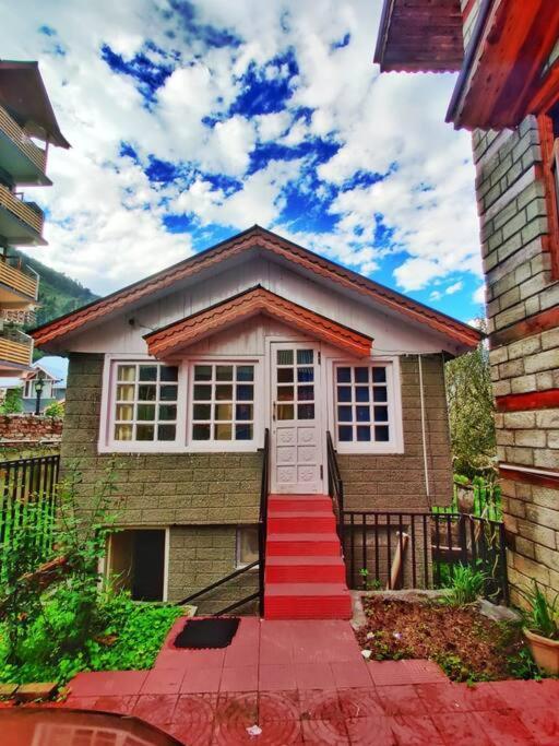 Aroma Taru Villa / Cottage ,Manali Exterior foto